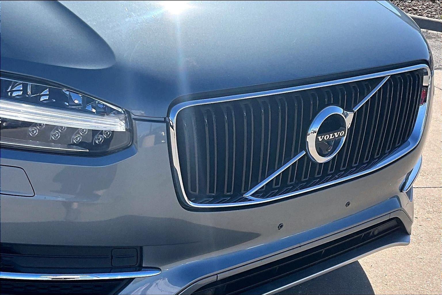 2018 Volvo XC90 Momentum