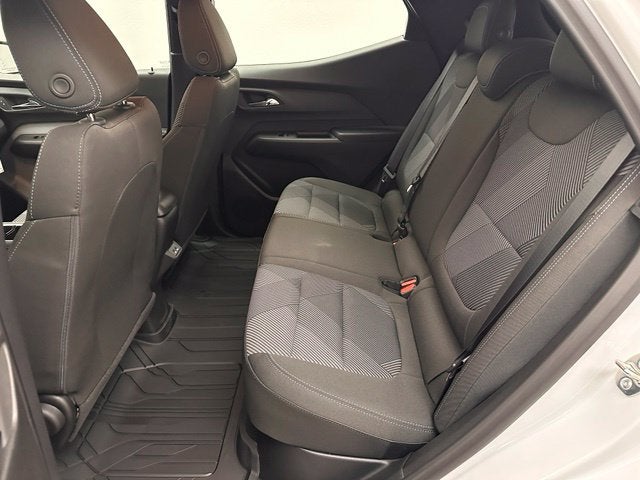 2027 Chevrolet Bolt EV LT