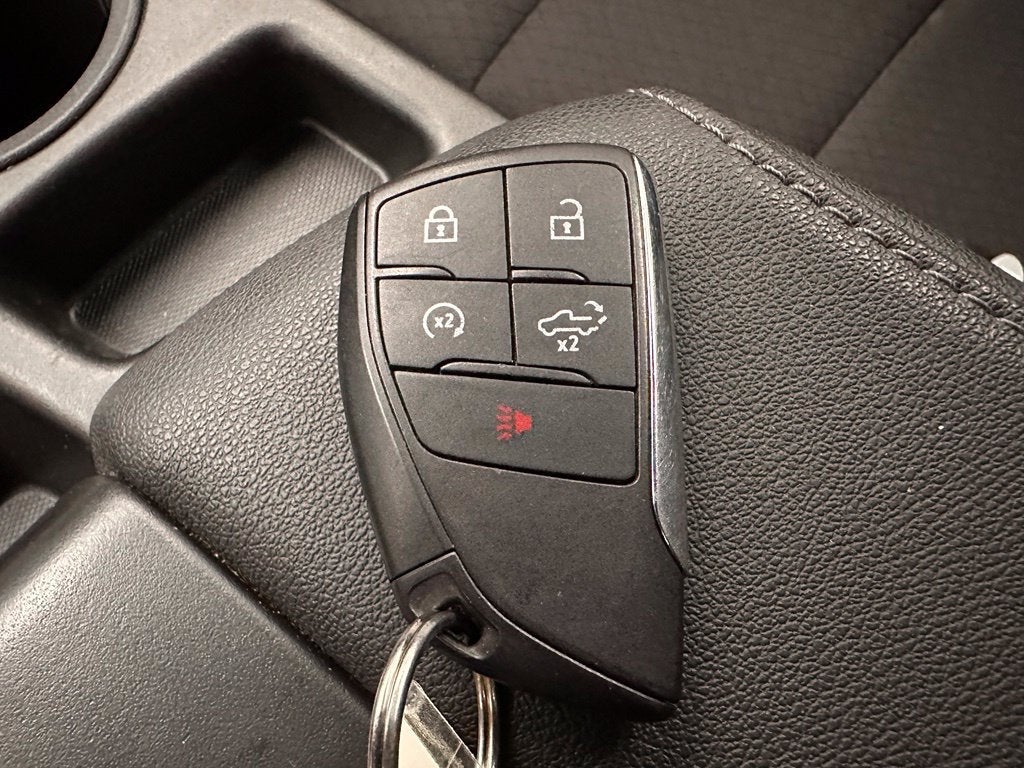 2024 Chevrolet Silverado 1500 LT (2FL)