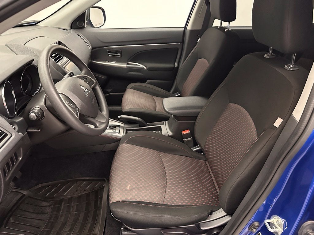 2019 Mitsubishi Outlander Sport ES 2.0
