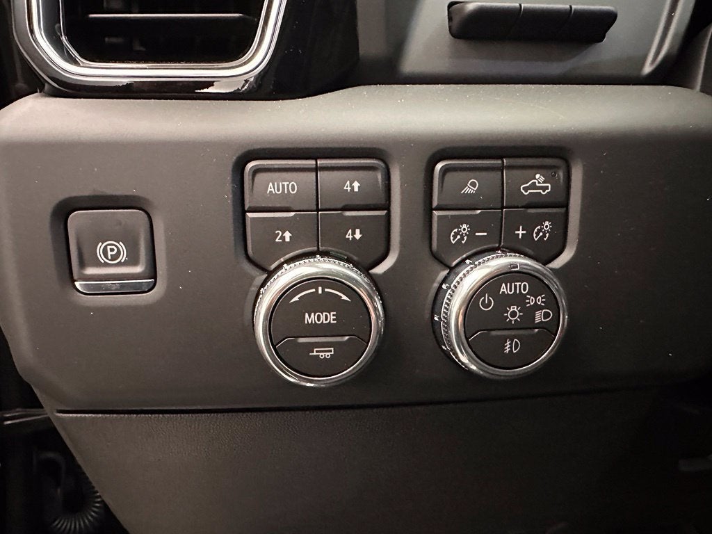 2026 GMC Sierra 2500HD Denali