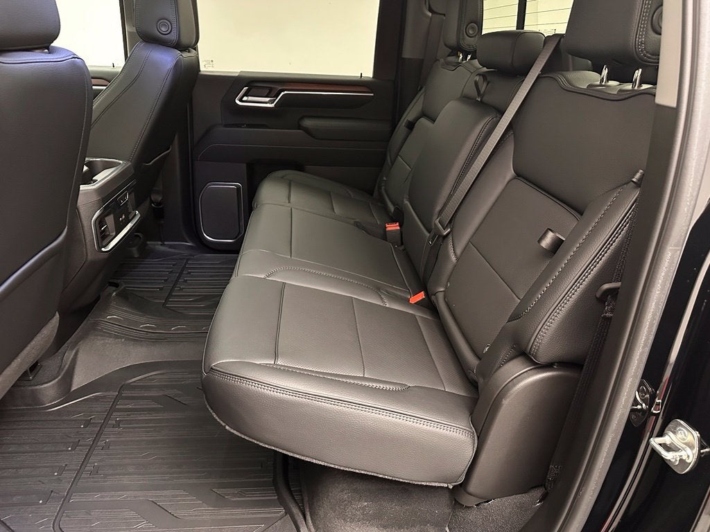2026 GMC Sierra 2500HD Denali