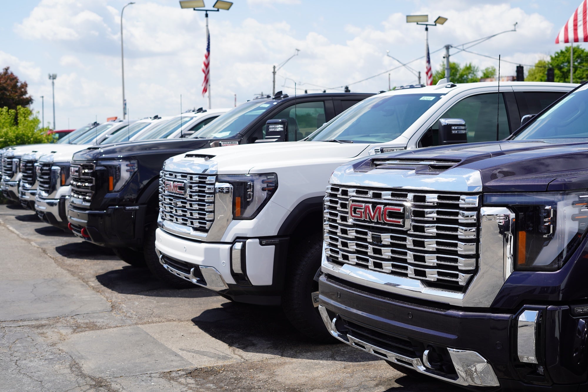GMC Sierra truck lineup at Cable Dahmer